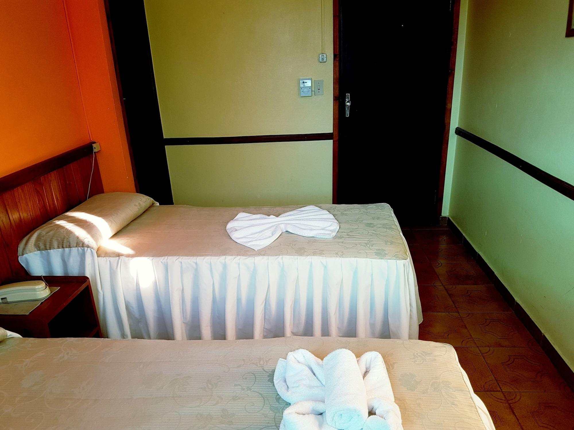 Hosteria Los Helechos Puerto Iguazú Kültér fotó