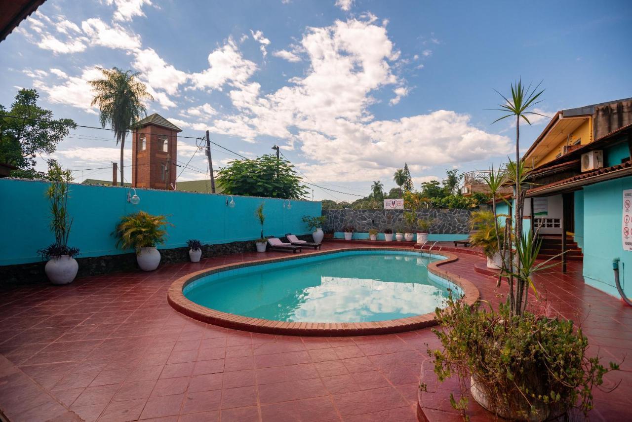 Hosteria Los Helechos Puerto Iguazú Kültér fotó