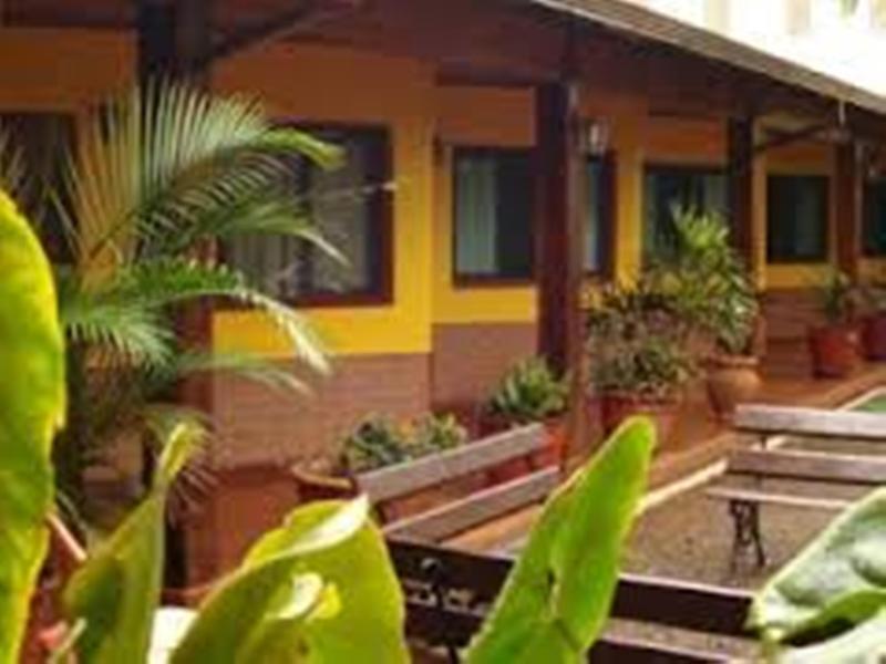 Hosteria Los Helechos Puerto Iguazú Kültér fotó